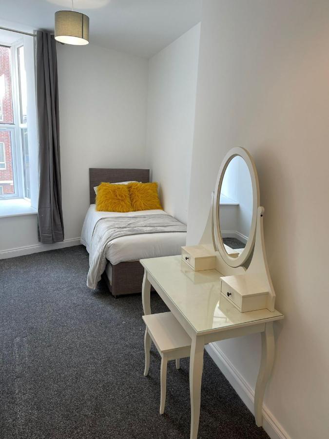 Brand New Montrouge Apartments - Perfect Location!! พอร์ตสมัธ ภายนอก รูปภาพ